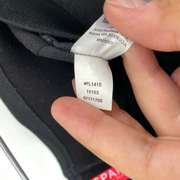 Spanx by Sara Blakely Essential Compressive- size. large - Picture 9 of 9